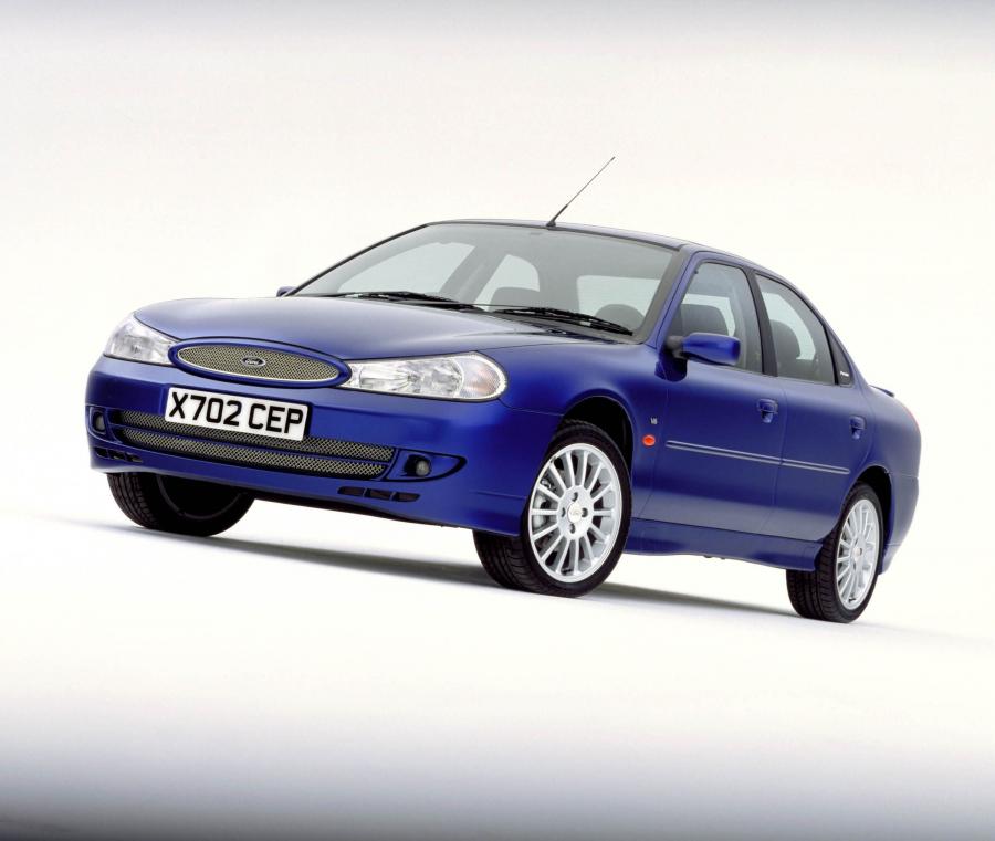  Ford Mondeo ST200 Sedan 1999 года  (фото 5 из 13)